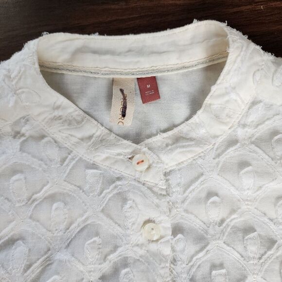 Anthropologie Pilcro Blouse Puff Sleeve Prairie Cottagecore Cream Cotton Top M - Picture 12 of 16